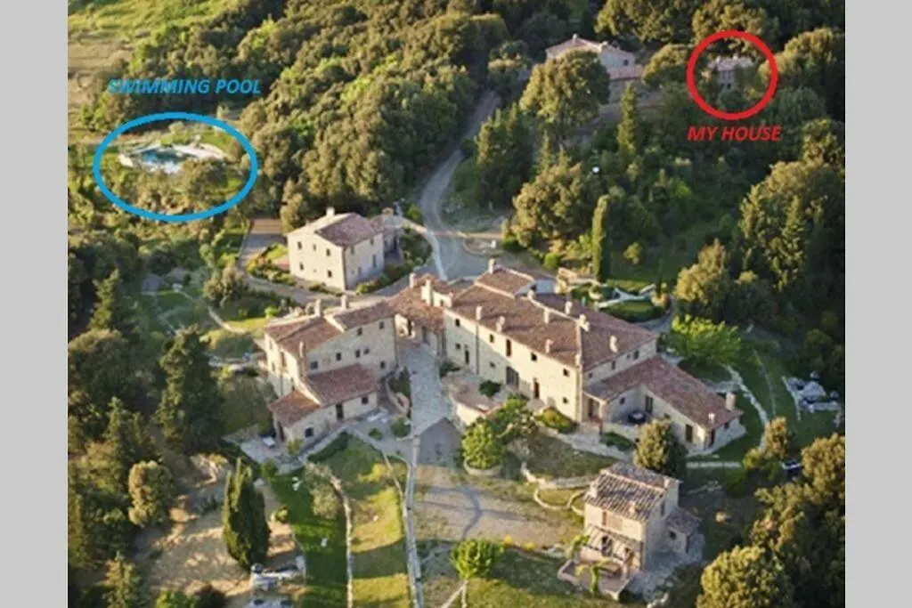 Casa Il Corbezzolo In Borgo Storico Apartment Gambassi Terme 0*,